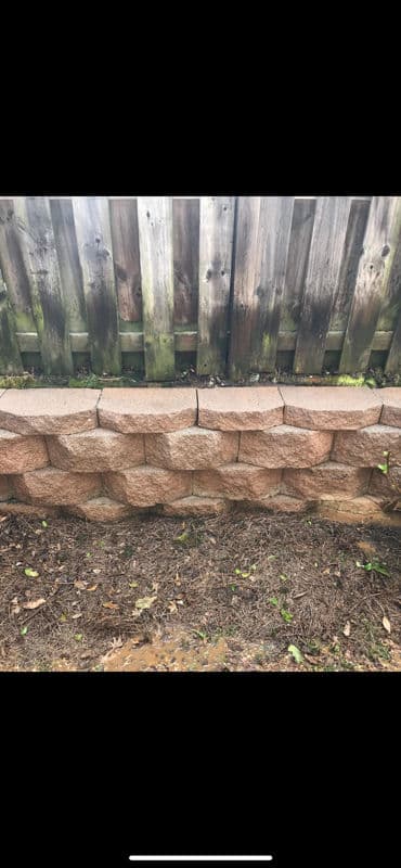 Retaining Wall Pressure Washing